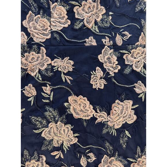Lulus Dress As Time Grows By Navy Blue Floral Embroidered Bodycon Size Small - Picture 4 of 12